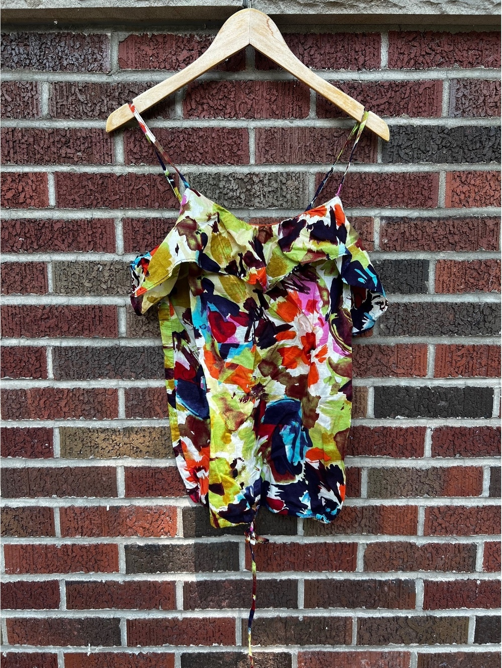 BB Dakota Black Multicolored Floral Flounce Spaghetti Strap Tank Top
